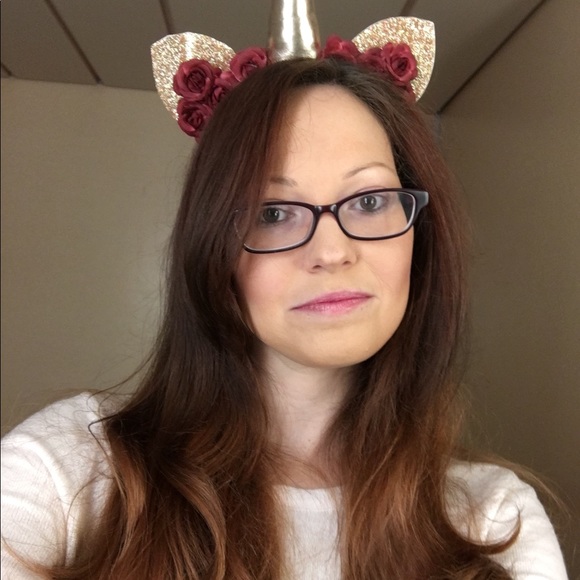 Meet your Posher, Amanda - Picture 1 of 1